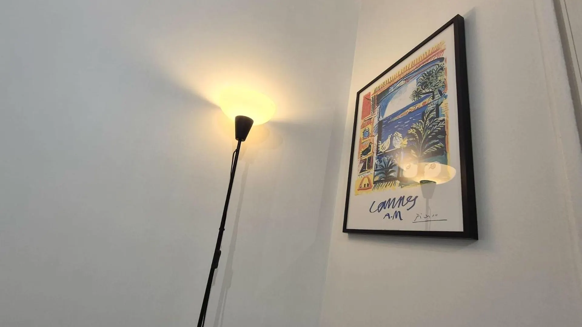 Apartment Studio Renove Au Centre Ville Nice